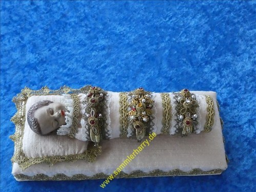 Fatschenkind liegendes - fatschenkind,,